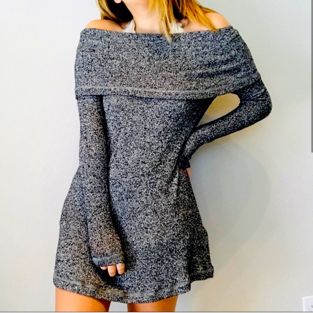 Anthro Eri Ali knit cowl off shoulder top